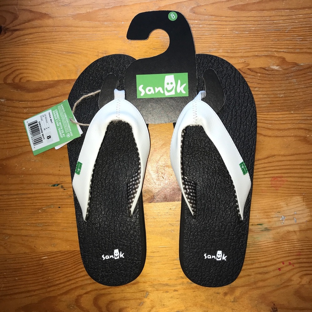 NWT~Women's Yoga Mat Flip-flops, Size 8